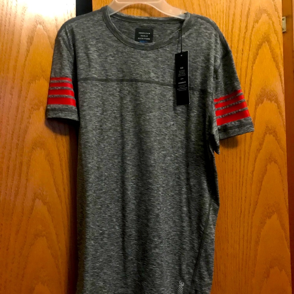 American eagle tshirt